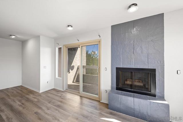 10400 caminito Cuervo, San Diego CA: https://media.crmls.org/mediaz/f85f031e-15e3-46f9-bc69-b7f5308562ce.jpg