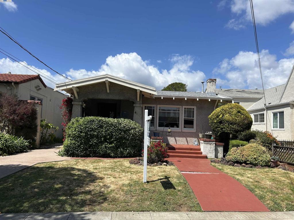 406 Begier Ave