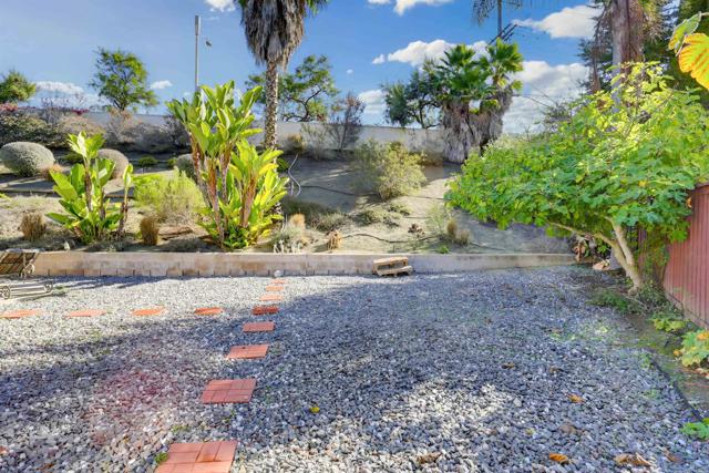 Detail Gallery Image 36 of 41 For 868 Panella Ct, Oceanside,  CA 92057 - 4 Beds | 2 Baths