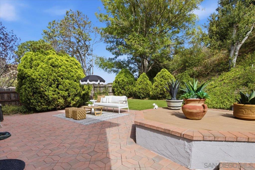 6783 Robbins Way - photo 17