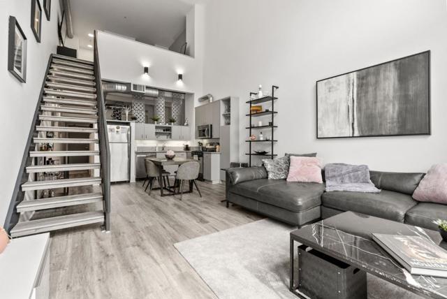 334 Santana Row, San Jose CA: https://media.crmls.org/mediaz/f86175b7-702e-4038-aa9b-d0ff11e491d3.jpg