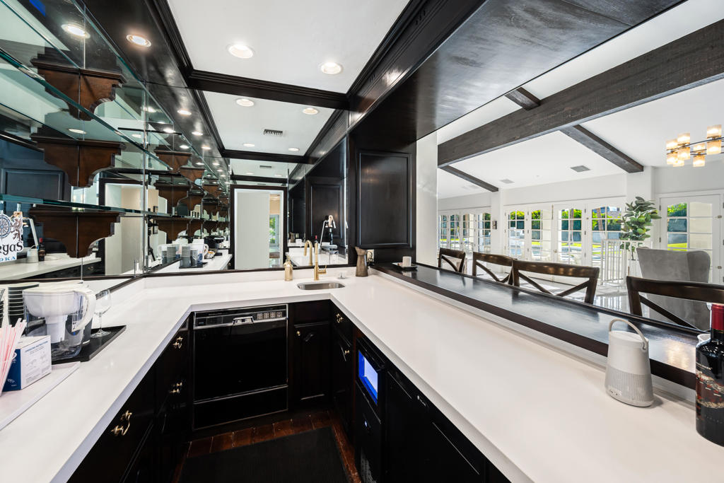 MLS #219139019DA image #14