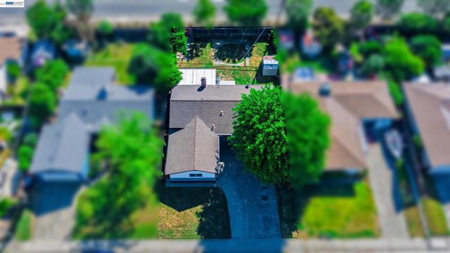 Image 21 of 25 For 6613 Demaret Drive