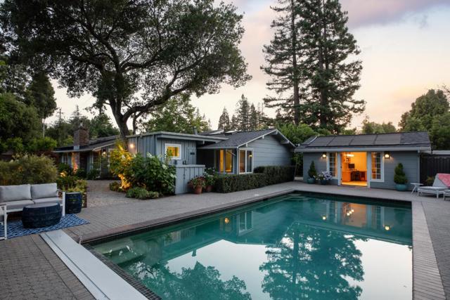 343 Lloyden Park Lane, Atherton CA: https://media.crmls.org/mediaz/f866ada6-eb0b-40ca-8edb-b2834dd31c3c.jpg