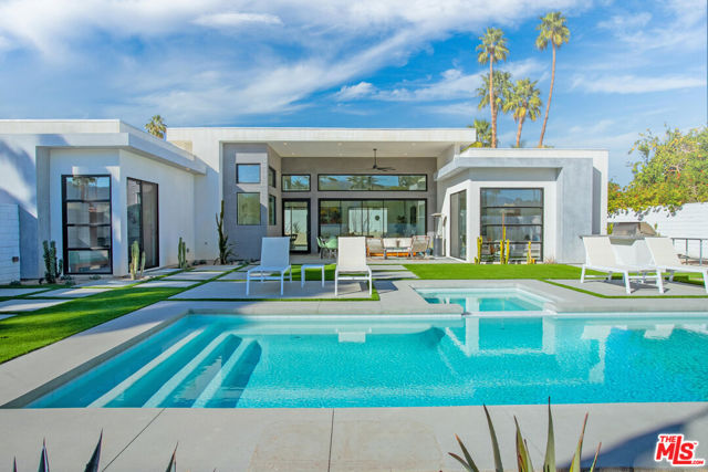 71108 Patricia Park Place, Rancho Mirage CA: https://media.crmls.org/mediaz/f866f92c-1419-4fba-8a5b-34ba85113e68.jpg