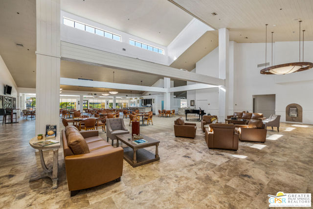 41387 Princeville Lane, Palm Desert CA: https://media.crmls.org/mediaz/f8677636-fdf1-4e44-b3e4-90d7f10bd93e.jpg