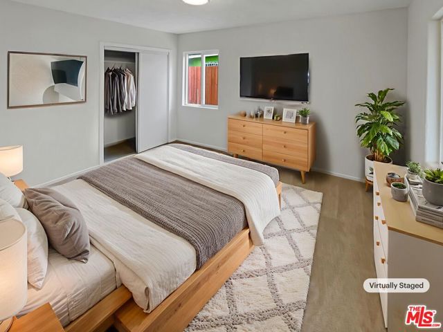 10692 Sycamore Avenue, Stanton CA: https://media.crmls.org/mediaz/f8679373-9a4e-4ada-912d-ee60007caea9.jpg
