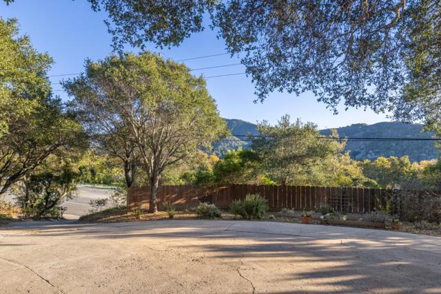 9805 Carmel Valley Road, Carmel CA: https://media.crmls.org/mediaz/f867f29f-1ab7-4472-ac46-5c8bdb68e7e0.jpg