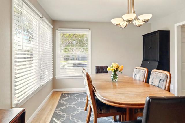 640 17th Avenue, Santa Cruz CA: https://media.crmls.org/mediaz/f8685571-5ba5-46ff-b6fb-24684391975d.jpg