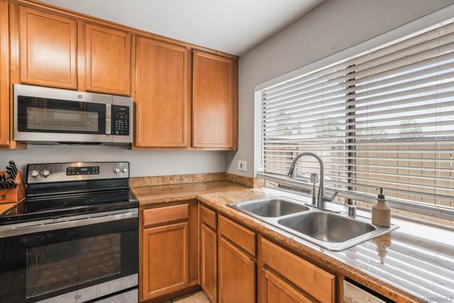 615 Fredricks ave, Oceanside CA: https://media.crmls.org/mediaz/f868e341-4c42-4504-82ba-fd5379a49333.jpg