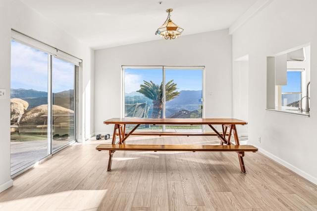 Detail Gallery Image 9 of 40 For 15351 Isla Vista Rd, Jamul,  CA 91935 - 4 Beds | 4 Baths