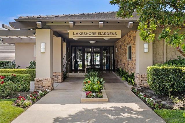 7023 San Bartolo Street, Carlsbad CA: https://media.crmls.org/mediaz/f86b2070-013c-4e6d-a857-57de91d251f4.jpg