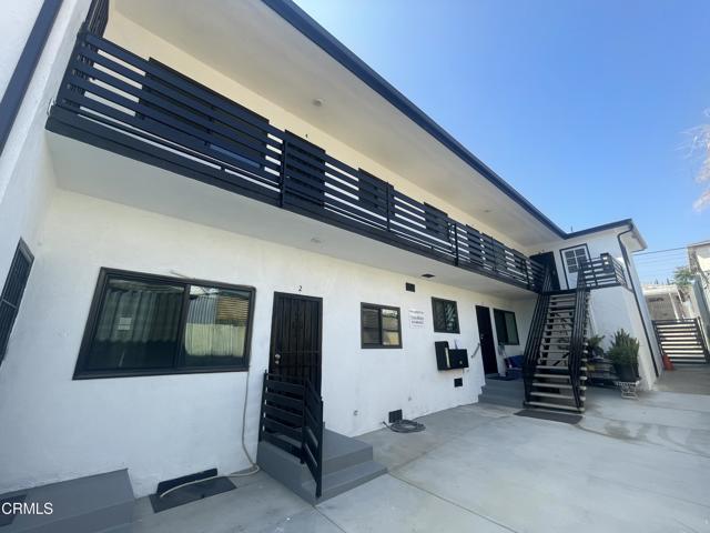 2607 Pennsylvania Avenue Avenue, Los Angeles CA: https://media.crmls.org/mediaz/f86b3a98-8f9e-4915-8b7d-aa901fdb8e8f.jpg