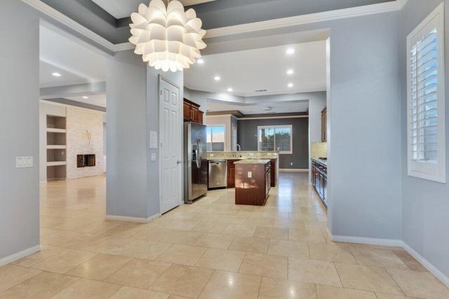 43996 Salpare Place, Indio CA: https://media.crmls.org/mediaz/f86b8614-ad4e-443b-aeea-52f633aaf64a.jpg