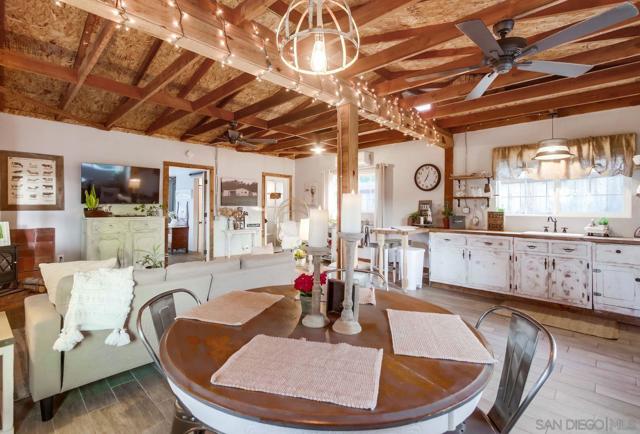 17048 Handlebar Rd, Ramona CA: https://media.crmls.org/mediaz/f86bb4d1-2ba0-4959-8683-01c3ba53d595.jpg