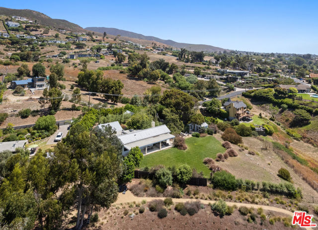 30060 Harvester Road, Malibu, California 90265, 2 Bedrooms Bedrooms, ,2 BathroomsBathrooms,Single Family Residence,For Sale,Harvester,24433003