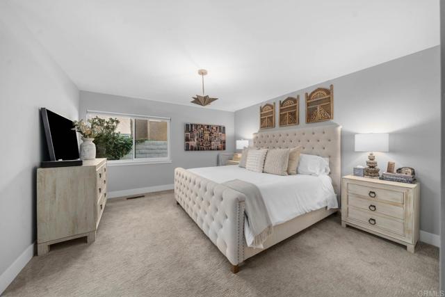 Detail Gallery Image 7 of 43 For 14 Buccaneer Way, Coronado,  CA 92118 - 5 Beds | 4/1 Baths