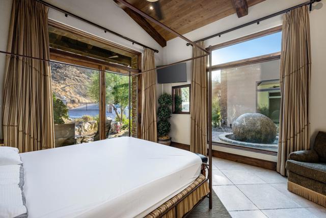 9 Nebulae Way, Rancho Mirage CA: https://media.crmls.org/mediaz/f86e3658-b6ce-414c-8e2c-1616aef1c9f9.jpg