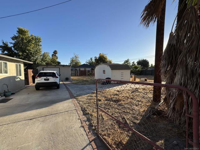 26364 San Jacinto St, Hemet, California 92543, ,Multi-Family,For Sale,San Jacinto St,240028452SD