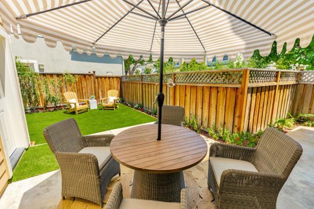 221 Creekside Village Drive, Los Gatos CA: https://media.crmls.org/mediaz/f86f8d32-1941-439e-88a1-b3e31ded3f98.jpg