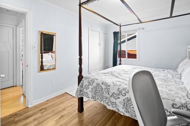 2066 Sterling Avenue, Menlo Park CA: https://media.crmls.org/mediaz/f86fcaab-b784-457a-81c6-0b932a4c4ada.jpg