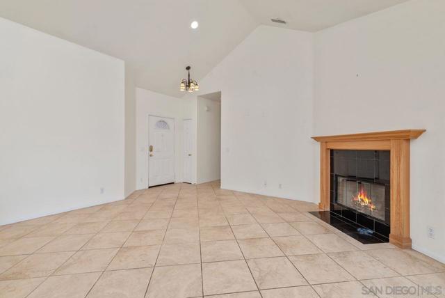 13222 Whitewater Dr, Poway CA: https://media.crmls.org/mediaz/f870cefc-2bd7-4137-aeac-6e9e39629b0d.jpg