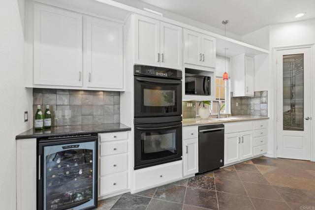 Detail Gallery Image 23 of 65 For 557 Samuel Ct, Encinitas,  CA 92024 - 5 Beds | 4/1 Baths