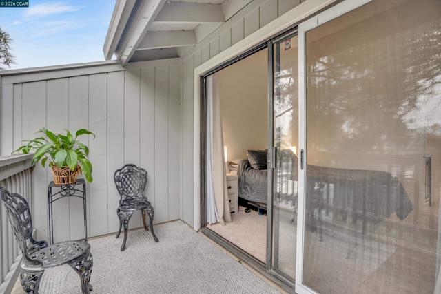 Image 18 of 35 For 1120 Kenwal Rd  C