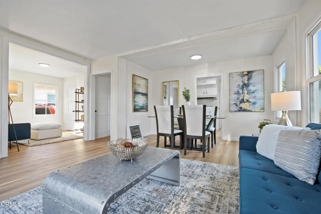 Detail Gallery Image 6 of 19 For 3178 Chestnut Ave, Long Beach,  CA 90806 - 3 Beds | 2 Baths