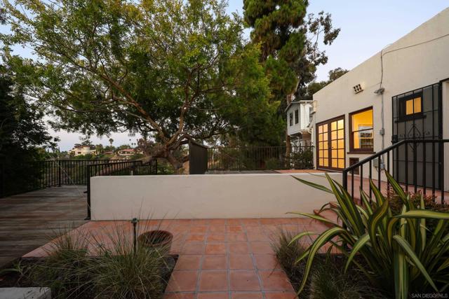 1430 Golden Gate Drive, San Diego CA: https://media.crmls.org/mediaz/f874a4eb-08f3-43a2-8ced-ff4b5f01fb1b.jpg