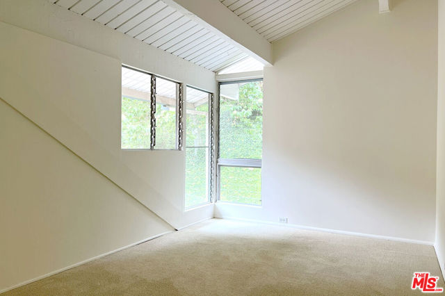 2325 Banyan Drive, Los Angeles CA: https://media.crmls.org/mediaz/f874e26c-f6fe-47e1-9a81-fa71e08df243.jpg