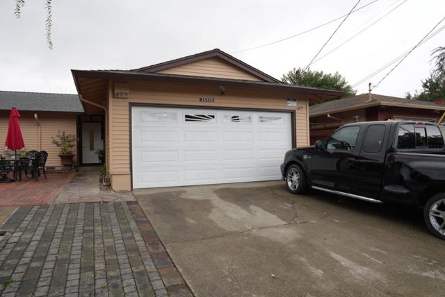 26280 Adrian Avenue, Hayward CA: https://media.crmls.org/mediaz/f875f308-d61a-4496-ac15-8007c74df918.jpg