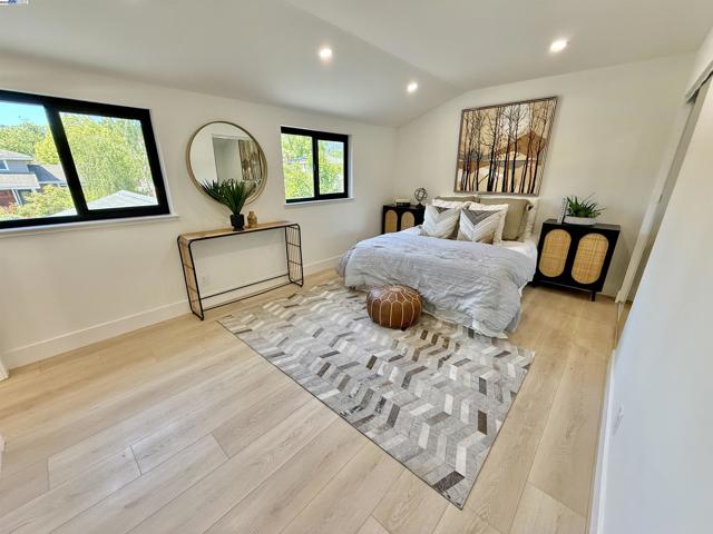 1926 Paseo Del Cajon, Pleasanton CA: https://media.crmls.org/mediaz/f8778c69-f390-4a62-88f2-7d071c5dde5d.jpg