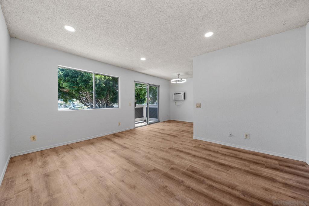 11175 Kelowna Rd - photo 6