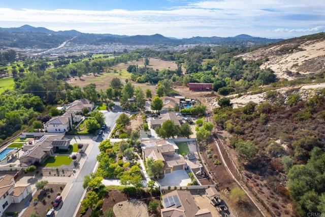 Detail Gallery Image 46 of 52 For 14128 Winged Foot Cir, Valley Center,  CA 92082 - 5 Beds | 4/1 Baths