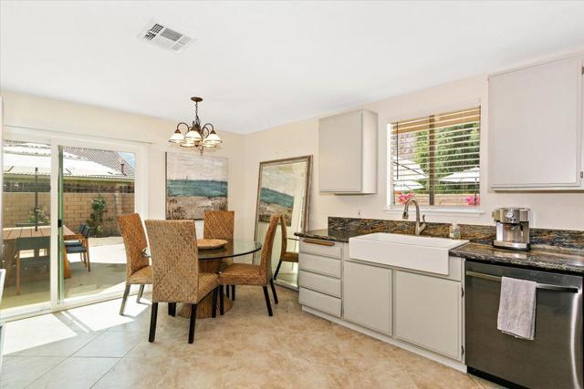 Image 11 of 33 For 51495 Avenida Obregon