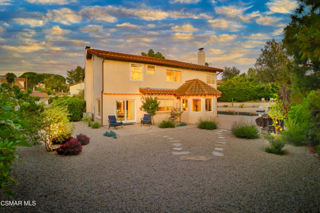 2328 Otono Circle, Thousand Oaks CA: https://media.crmls.org/mediaz/f8798a7a-f600-4d74-9f26-e89b548013ca.jpg