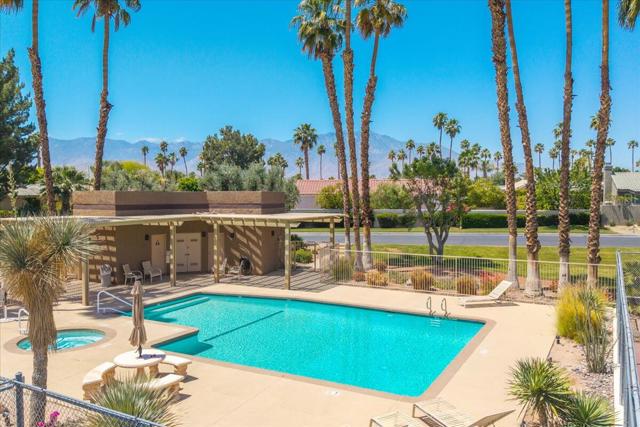 39 Santo Domingo Drive, Rancho Mirage CA: https://media.crmls.org/mediaz/f87a7d81-8105-47d4-93e0-f8821be8b6ce.jpg