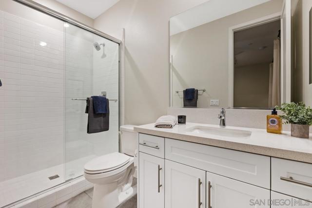 Image 32 of 43 For 6418 Fischer Way