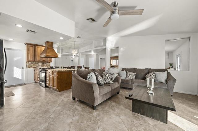 Detail Gallery Image 14 of 39 For 158 Eunice Cir, Blythe,  CA 92225 - 3 Beds | 2 Baths