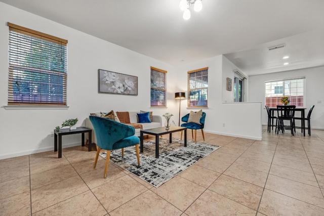 134 N Menlo Park Street, Mountain House CA: https://media.crmls.org/mediaz/f87d0b8e-1274-440b-9b34-d0c83bbc5cdf.jpg