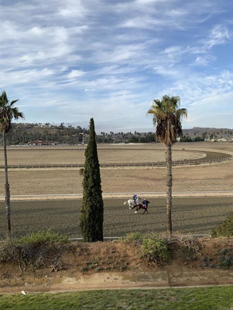 Image 34 of 45 For 64 Via Casitas