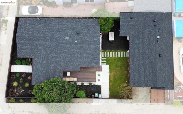 Image 42 of 43 For 4300 Adeline St