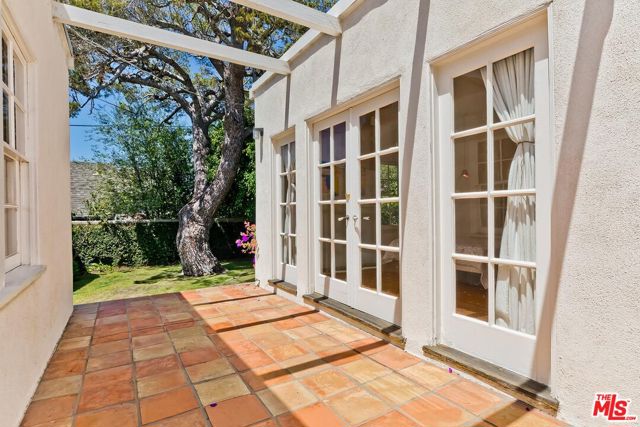 15230 Friends Street, Pacific Palisades, California 90272, 3 Bedrooms Bedrooms, ,2 BathroomsBathrooms,Single Family Residence,For Sale,Friends,24430907