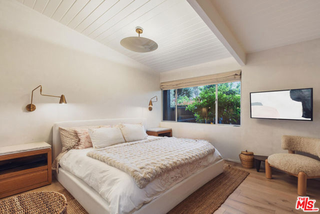 295 Mabery Road, Santa Monica CA: https://media.crmls.org/mediaz/f882aca2-b772-4c09-8e60-f24db5556e90.jpg
