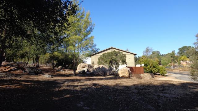 28560 Lilac Rd., Valley Center, California 92082, ,Multi-Family,For Sale,Lilac Rd.,240027088SD