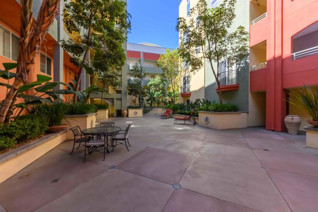 1501 India St, San Diego, California 92101, 2 Bedrooms Bedrooms, ,2 BathroomsBathrooms,Condominium,For Sale,India St,250019670SD