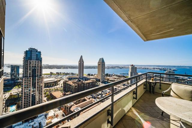 Image 16 of 63 For 700 Front St  2501