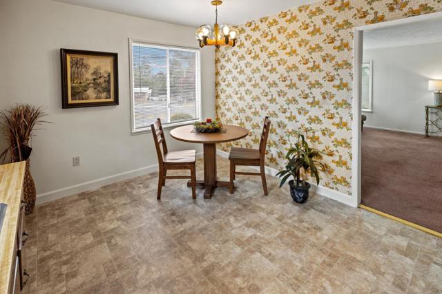 1103 Presidio Boulevard, Pacific Grove CA: https://media.crmls.org/mediaz/f88555c1-3ae5-4701-bd26-b3aa0c12d66a.jpg