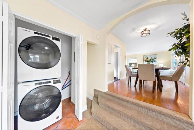 4920 Elsa Road, San Diego CA: https://media.crmls.org/mediaz/f885ae9e-0d45-4fbe-96bf-d5a665d7b3cc.jpg